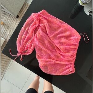 amanda uprichard one shoulder pink top - never worn 

size xs